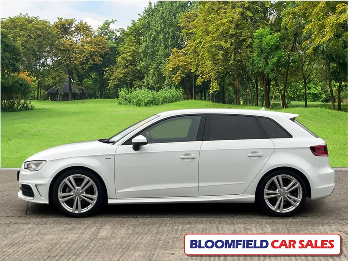 Audi A3 1.4 TFSI , S-LINE // LOW MILEAGE - Image 4