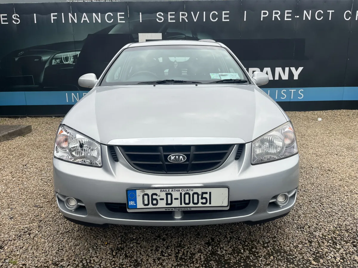 KIA CERATO, AUTOMATIC, 1.6 PETROL, LOW KMS - Image 2