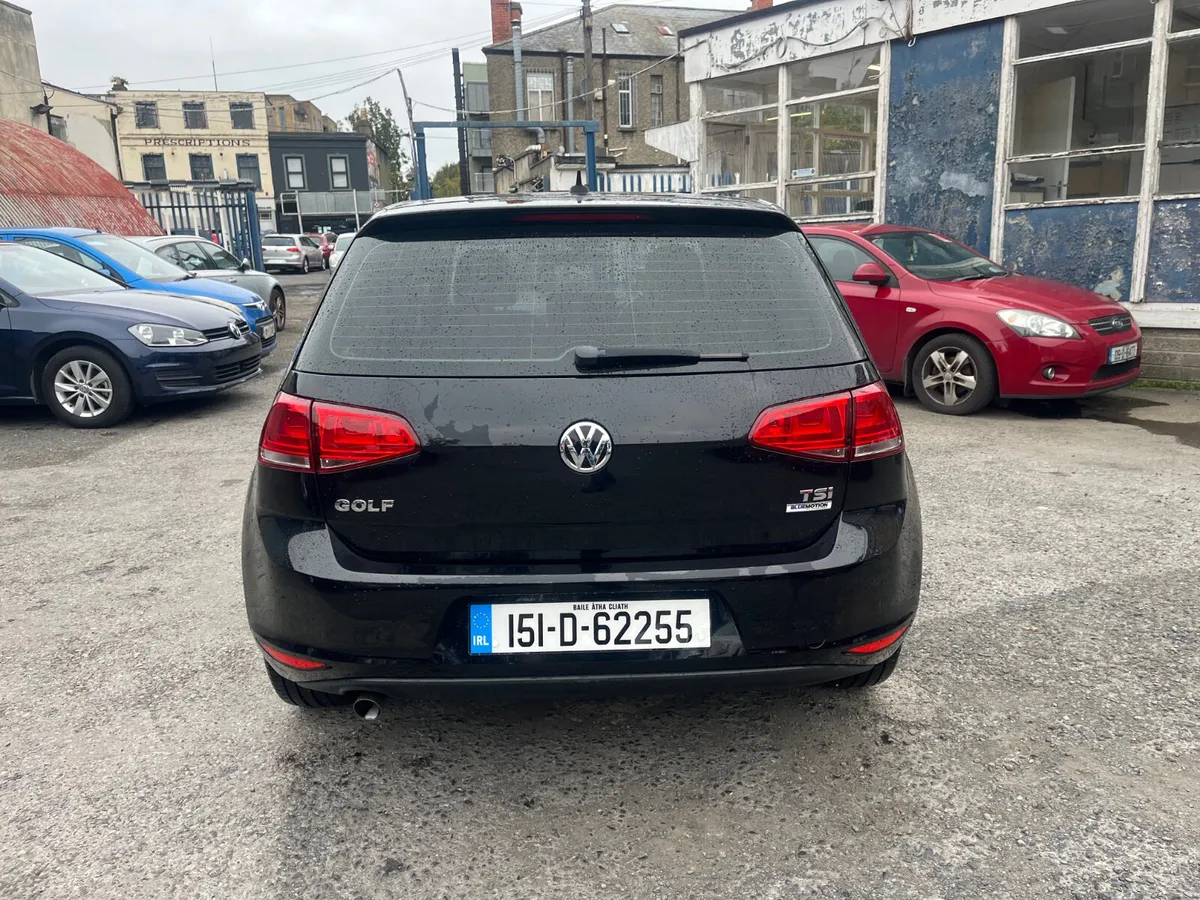 2015 VOLKSWAGEN GOLF COMFORTLINE LOW MILEAGE - Image 4