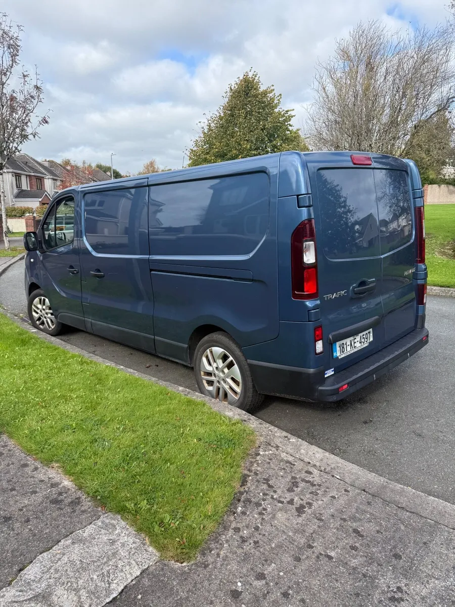 Renault Trafic 2018 - Image 2