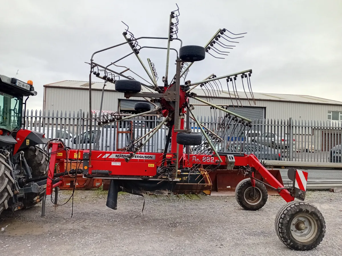 Massey Ferguson RK662 rake - Image 4