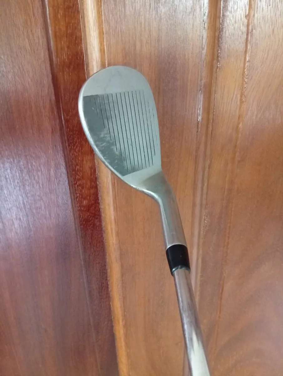 Left Handed American Open 52 Degree Wedge - Image 3