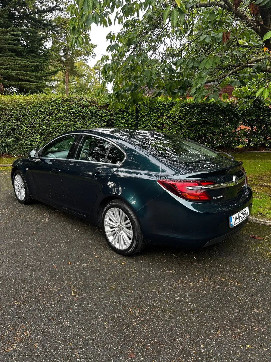 Opel insignia(Top spec)(NEW NCT) - Image 2