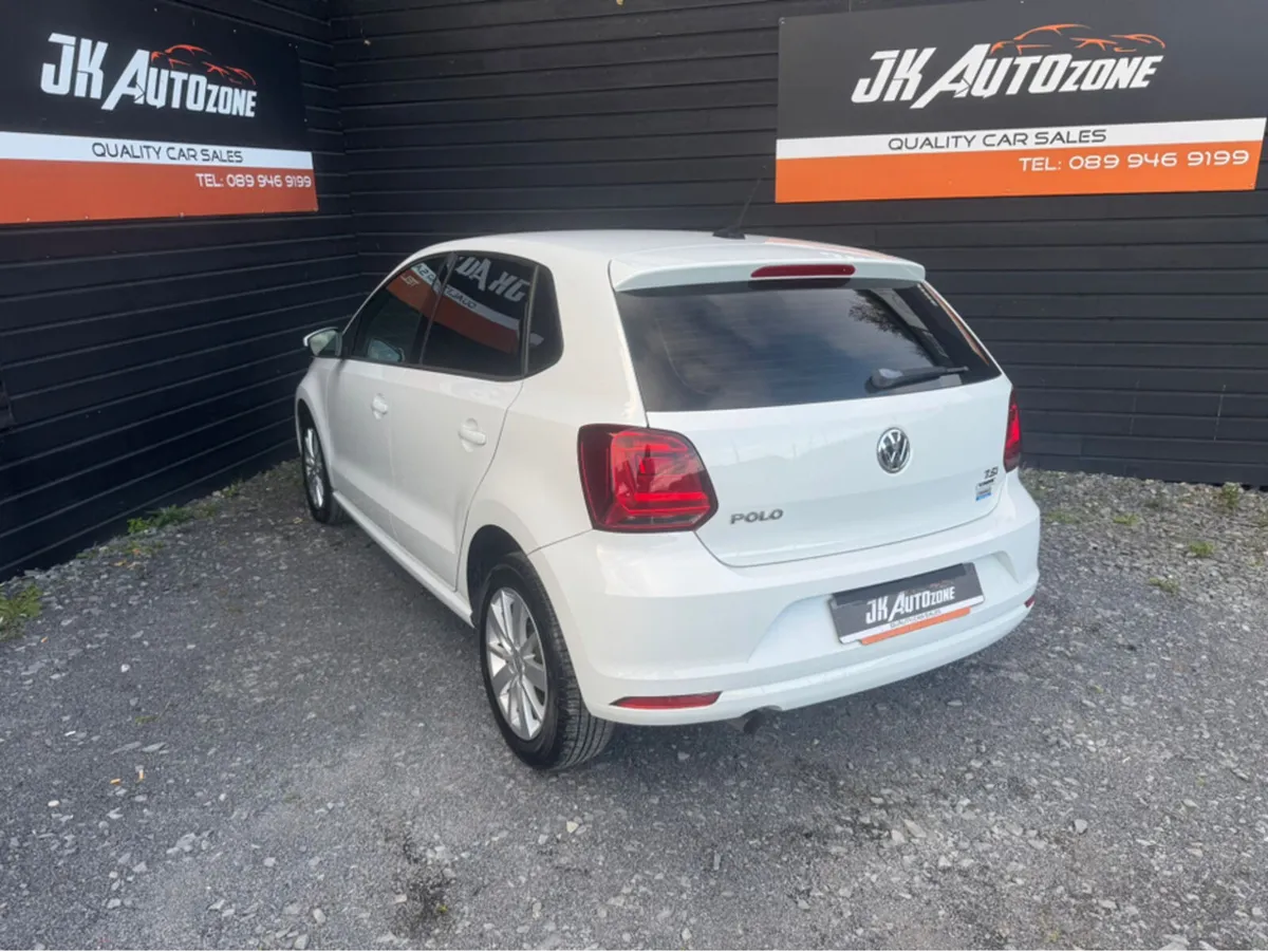 Volkswagen Polo 1.2 TSI AUTO - Image 4