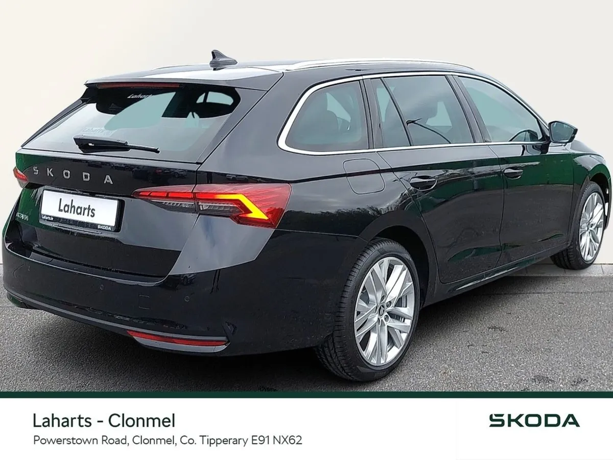 Skoda Octavia Combi Selection  2.0tdi 115HP - Image 3