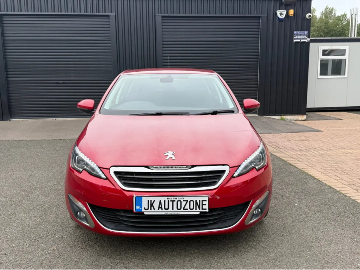 Peugeot 308 1.2 ALLURE S/S - Image 2