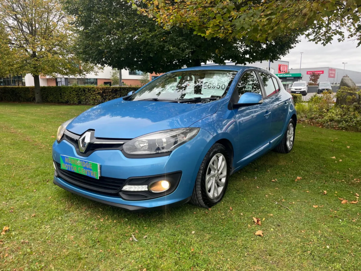 Renault Megane III DYNAMIQUE 1.5 DCI 110 S - Image 2