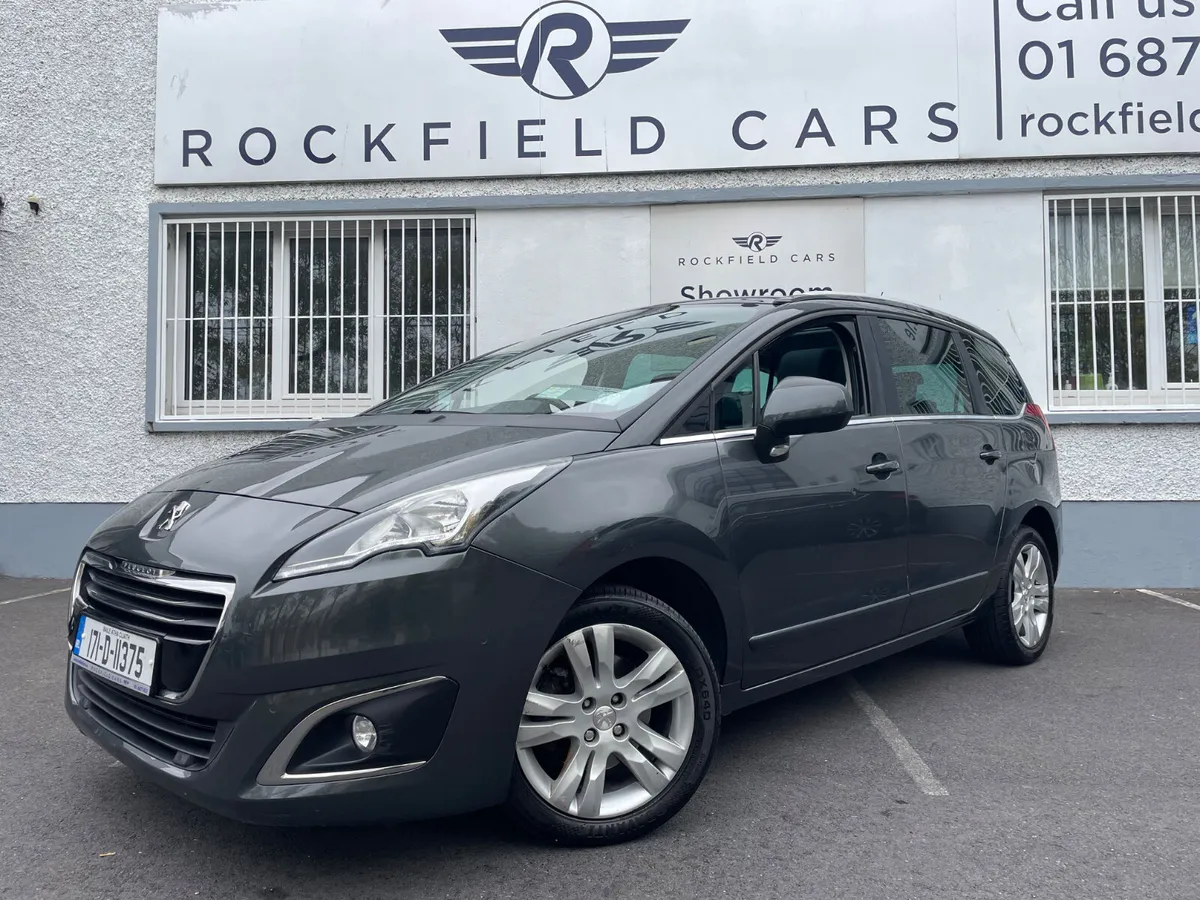 FAMILY - HDI - 7SEATS - PAN ROOF - LEATHER - PHONE - Image 1