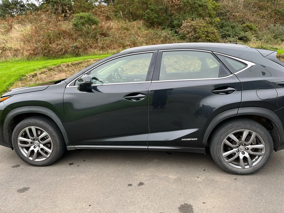 Lexus NX - Image 4
