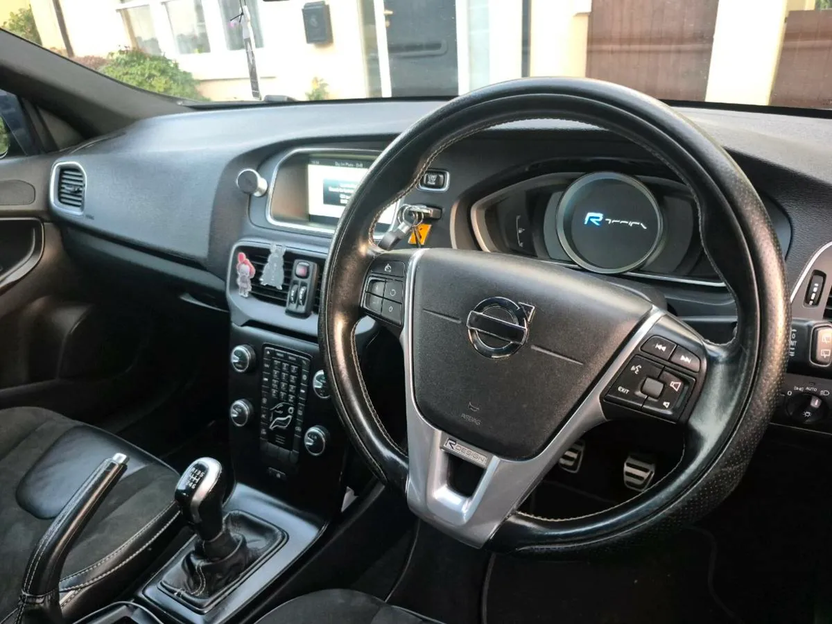 Volvo v40 2015 nct till 12.2026 - Image 4