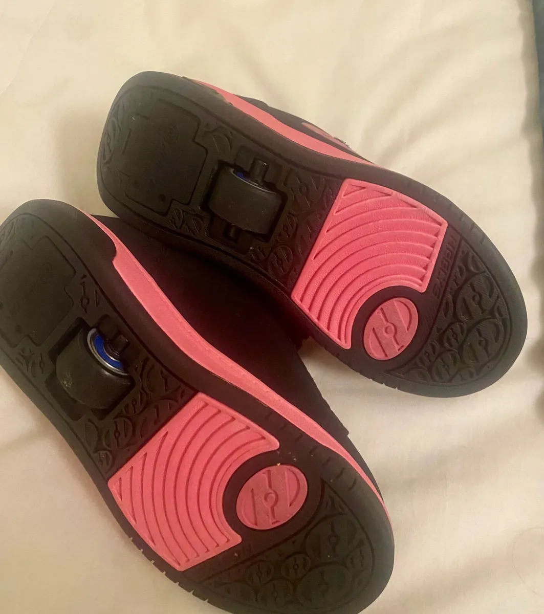 Heelys - Image 2