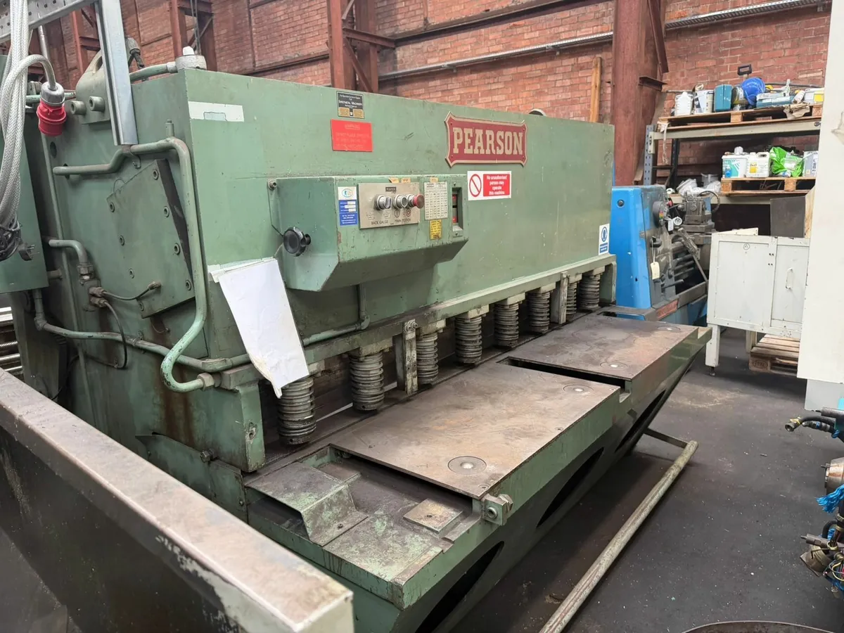 Pearson Guillotine