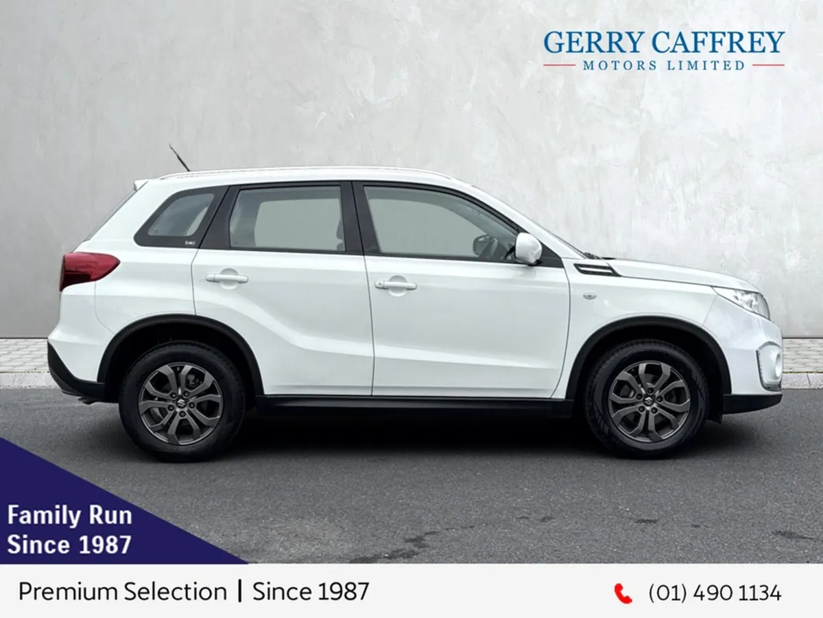 Suzuki Vitara 1.0 Petrol Manual - Image 4