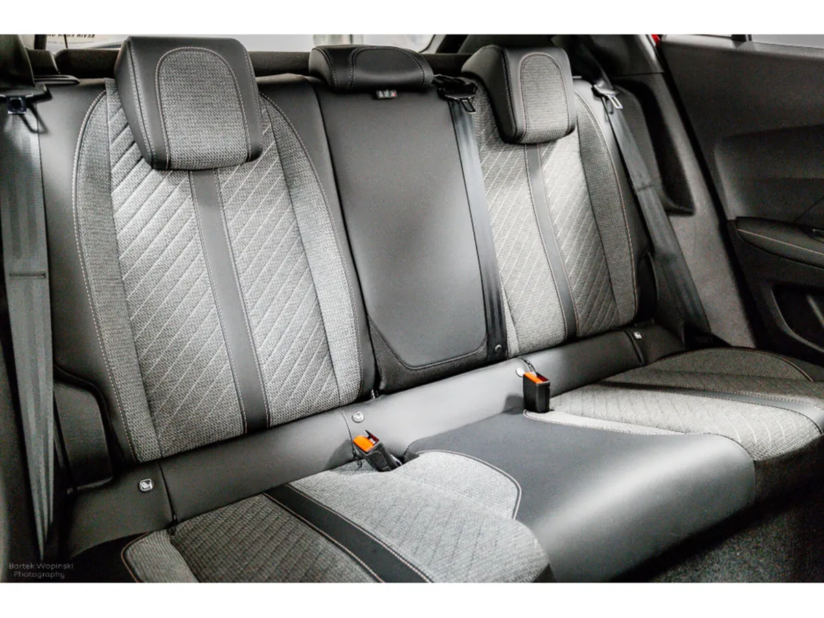 Peugeot 2008 Allure 1.2 Petrol 100HP - Image 4