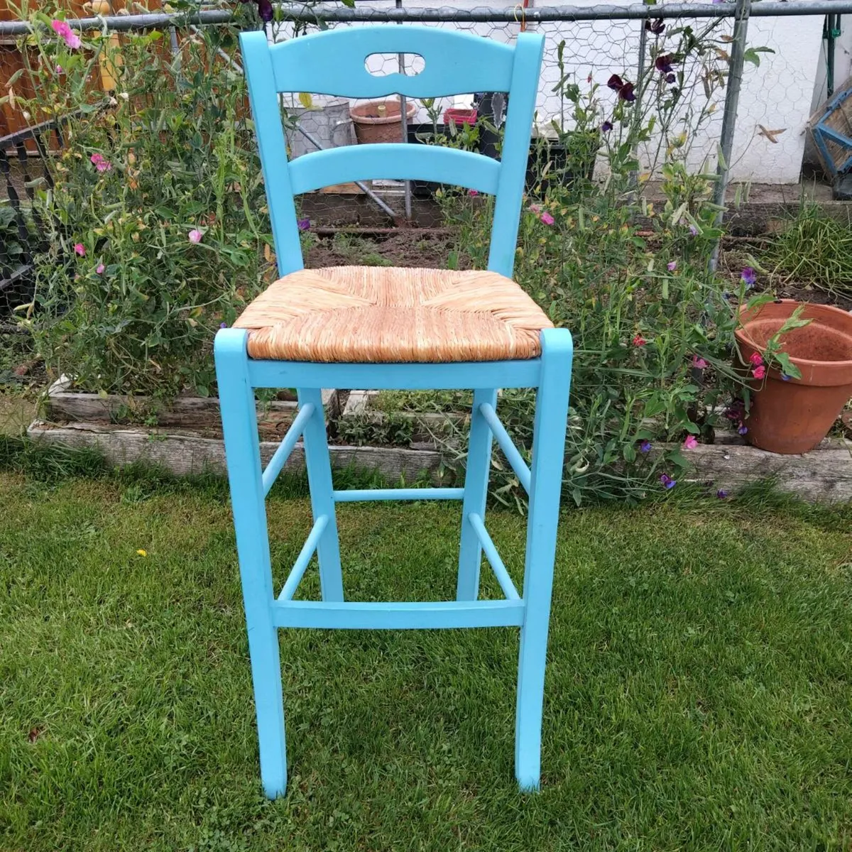 Kitchen barstool. - Image 2
