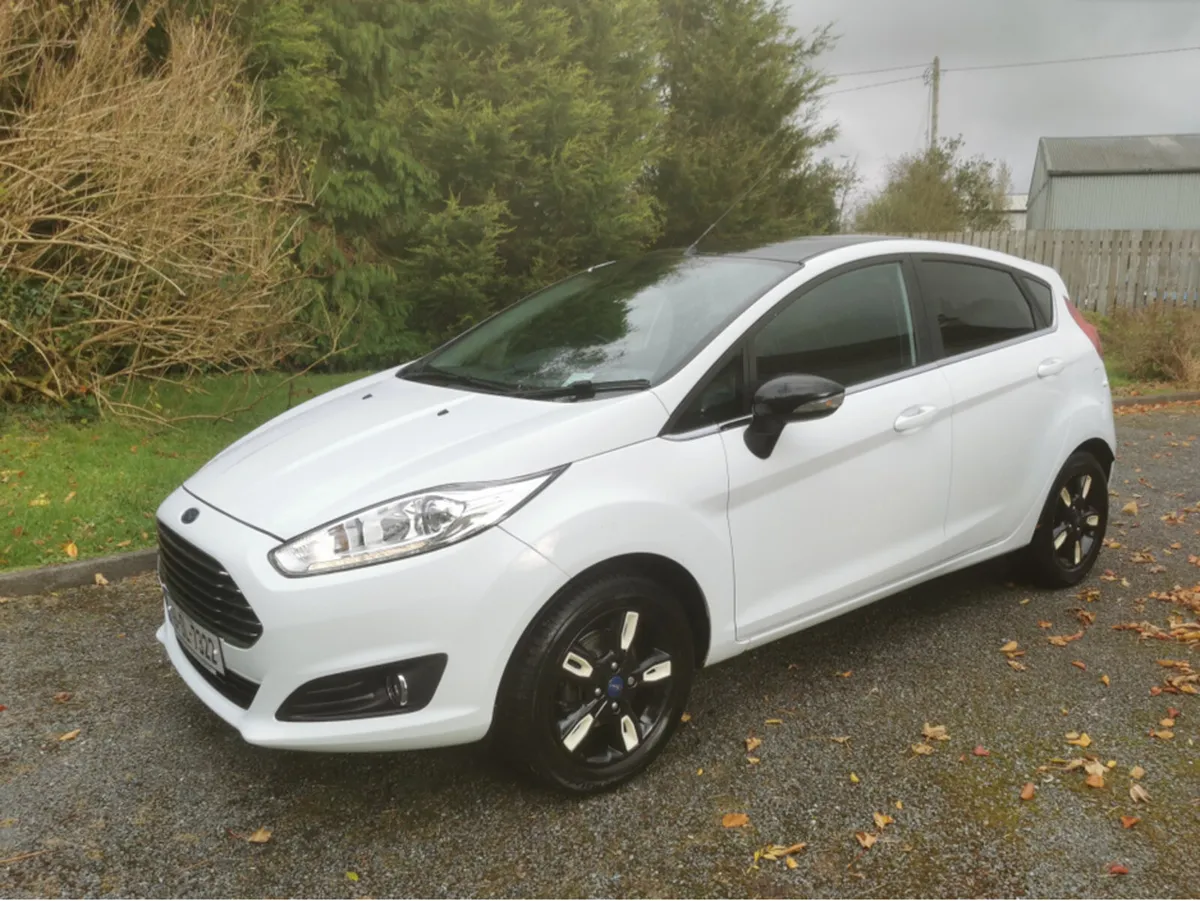 Ford Fiesta 1.25 ZETEC WHITE EDITN - Image 4