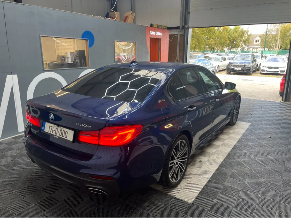 BMW 5-Series ONLY €22950! 2017 BMW 5 SERIES 530E M - Image 2