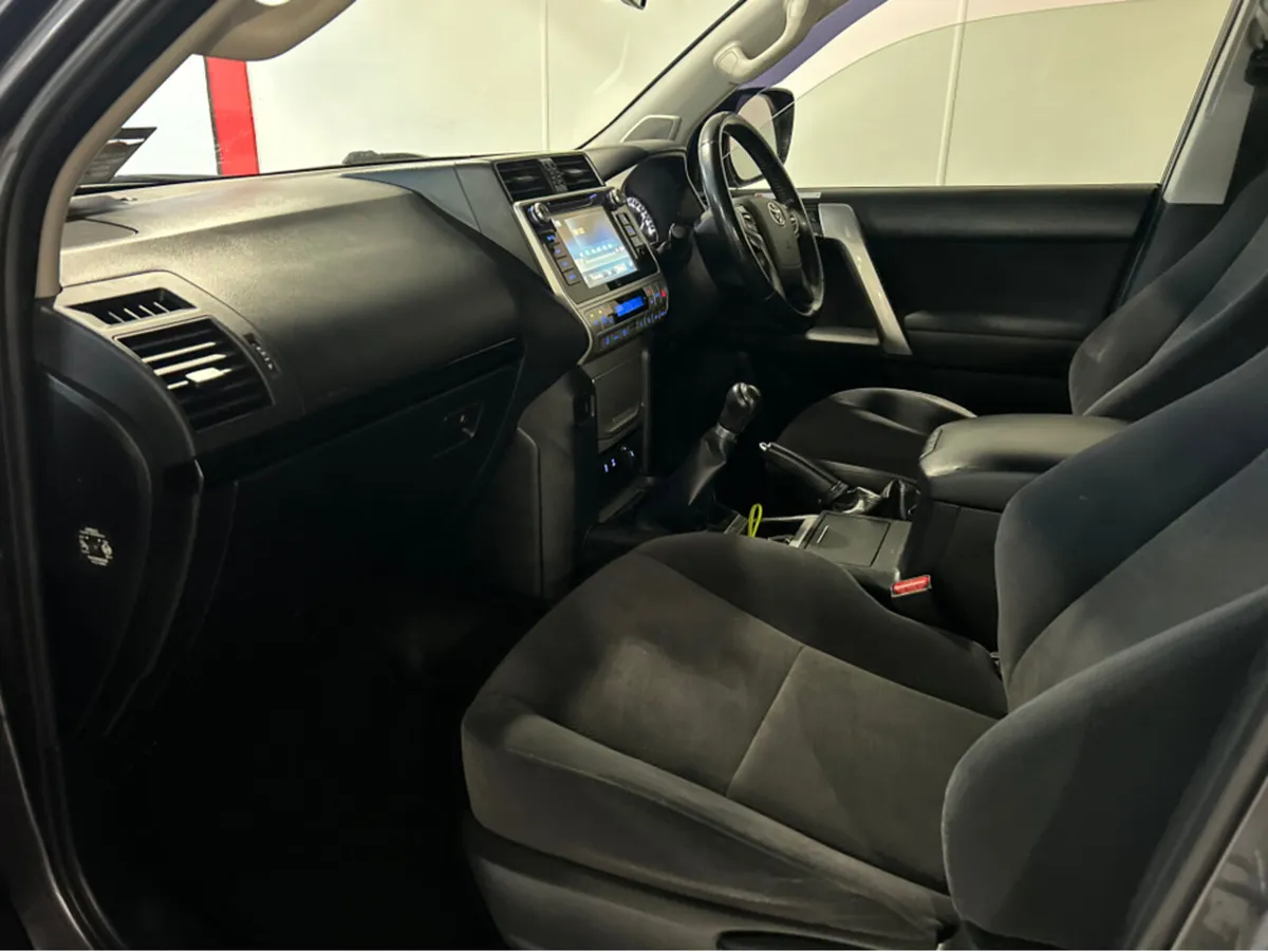 Toyota Land Cruiser LAND CRU LC LWB GX COMMERCIAL - Image 4