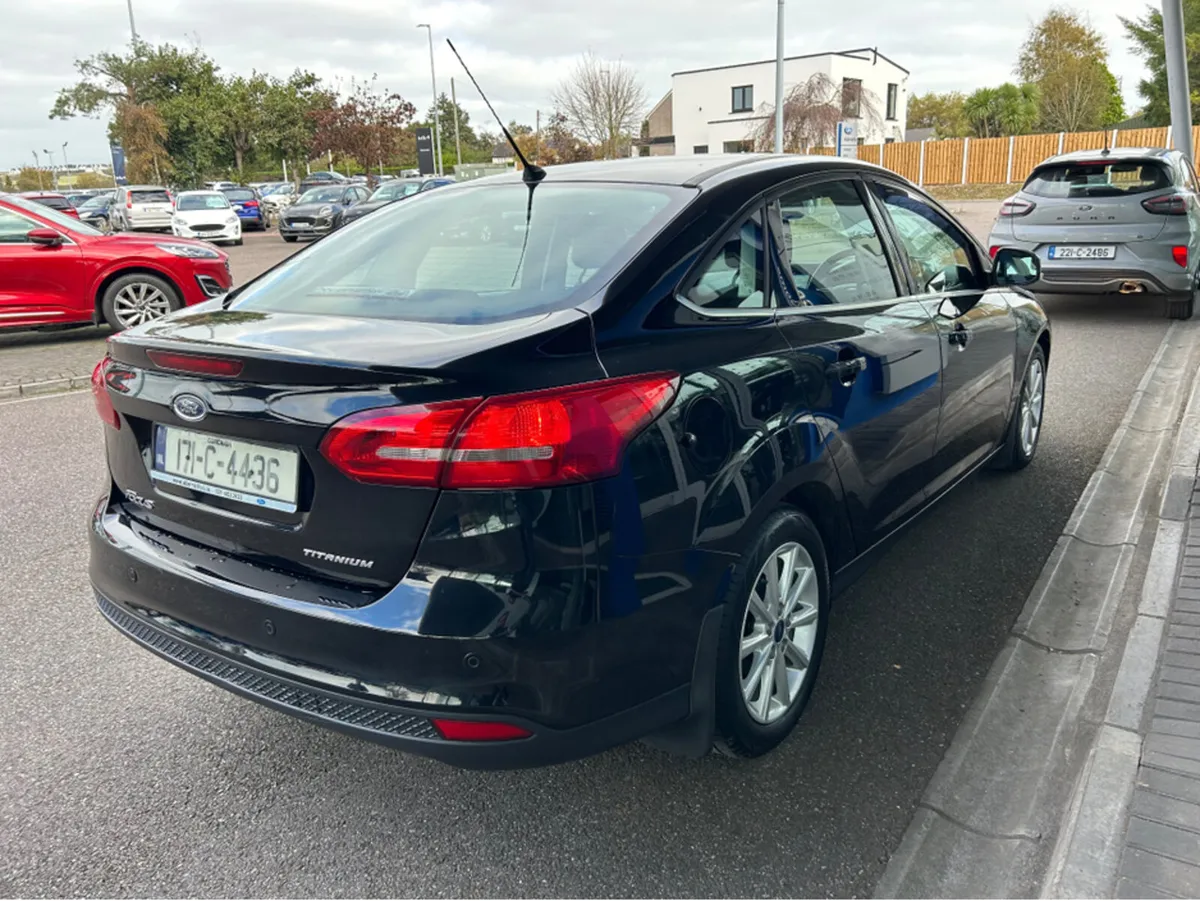 Ford Focus TITANIUM 1.5 TD 95PS 6SPEED 4DR - Image 3