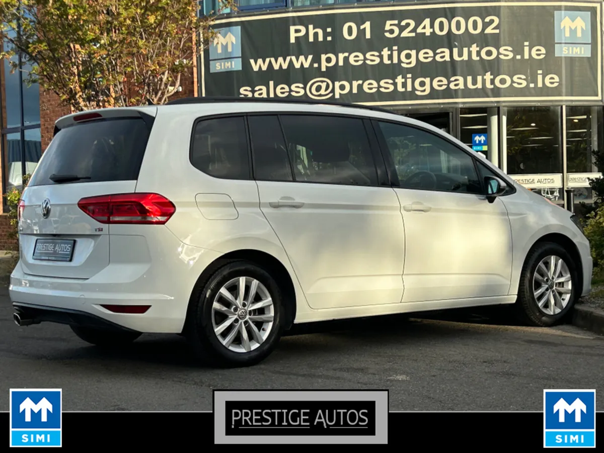 Volkswagen Touran 1.4 COMFORT LINE AUTO 7 SEATER * - Image 4