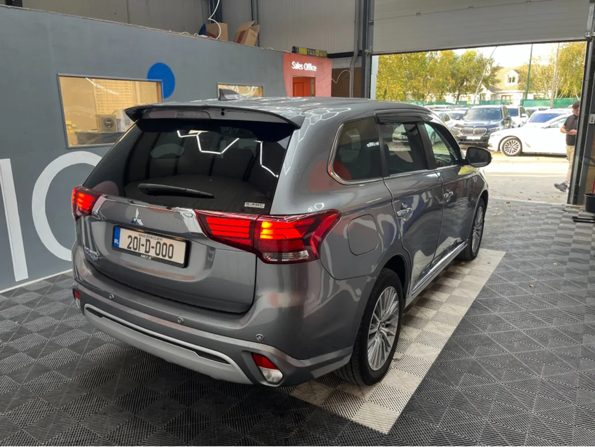 Mitsubishi Outlander €23950! 2020 MITSUBISHI OUTLA - Image 2