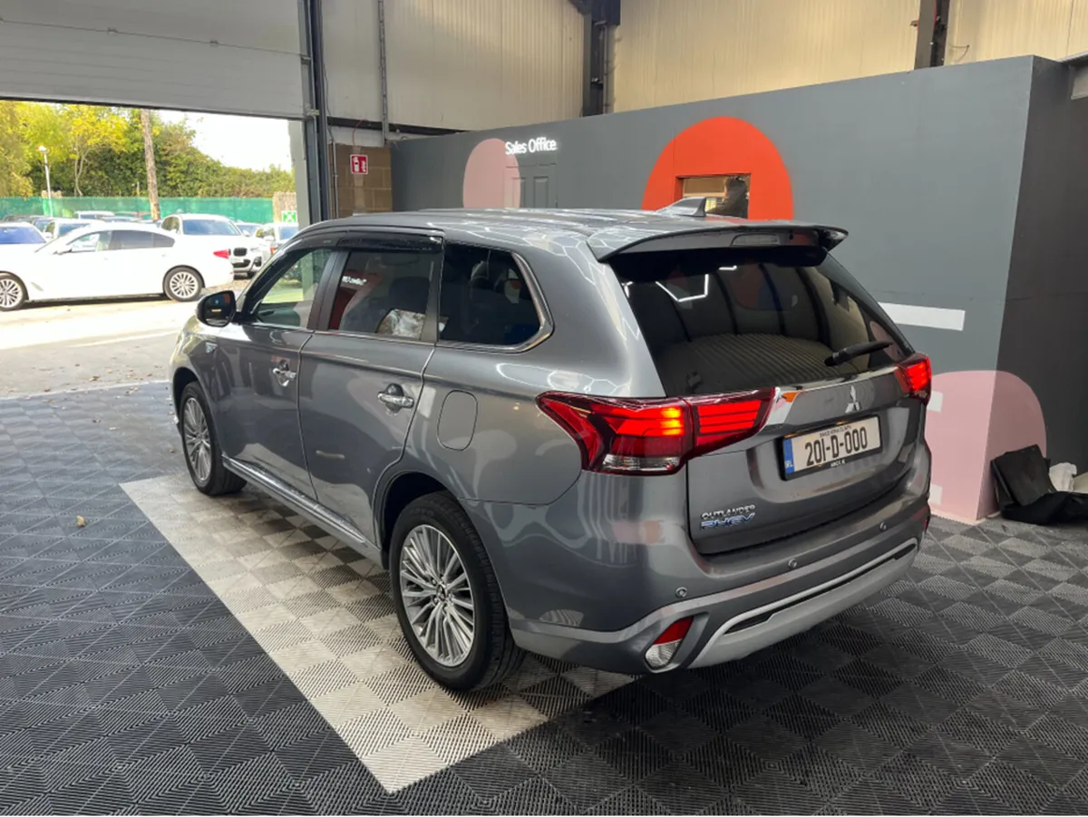 Mitsubishi Outlander €23950! 2020 MITSUBISHI OUTLA - Image 4