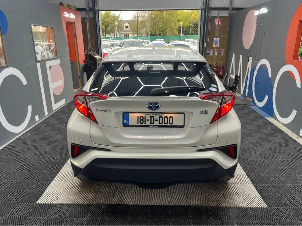 Toyota C-HR €19950! 2018 TOYOTA C-HR 1.8 HYBRID / - Image 3