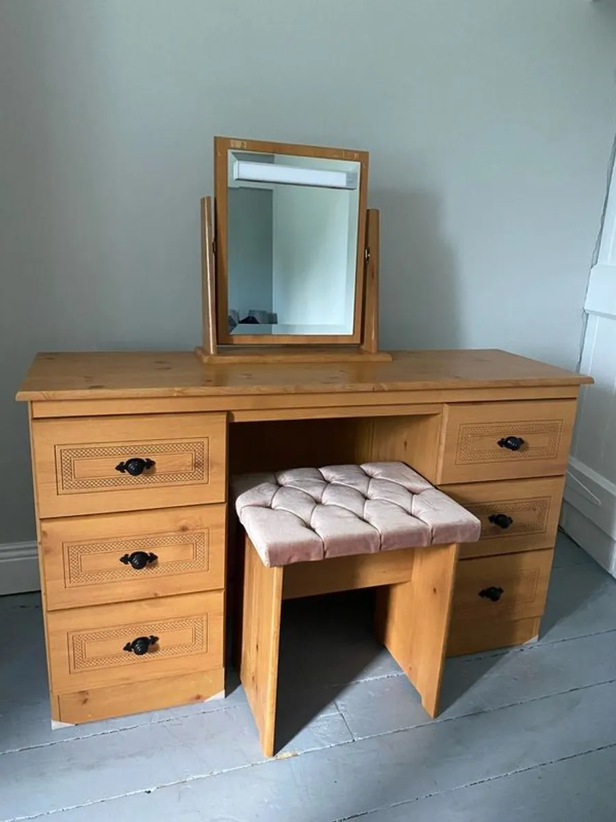 Solid Wood Dressing Table - Image 3