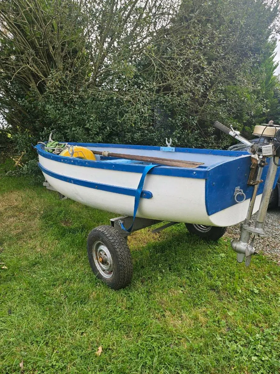 10ft Boat - Image 1