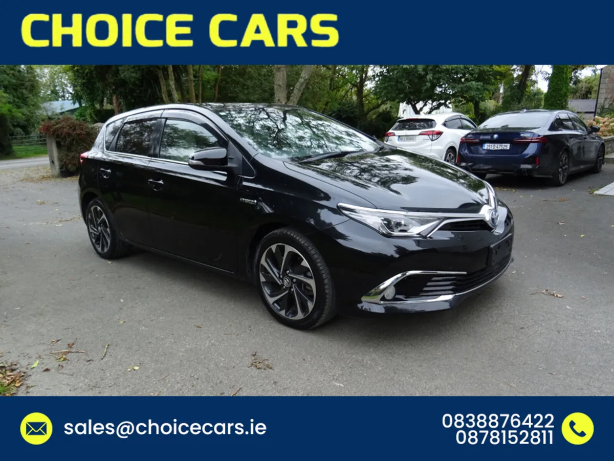 Toyota Auris 1.8  AUTO HYBRID FULL LEATHER SEATS - Image 1
