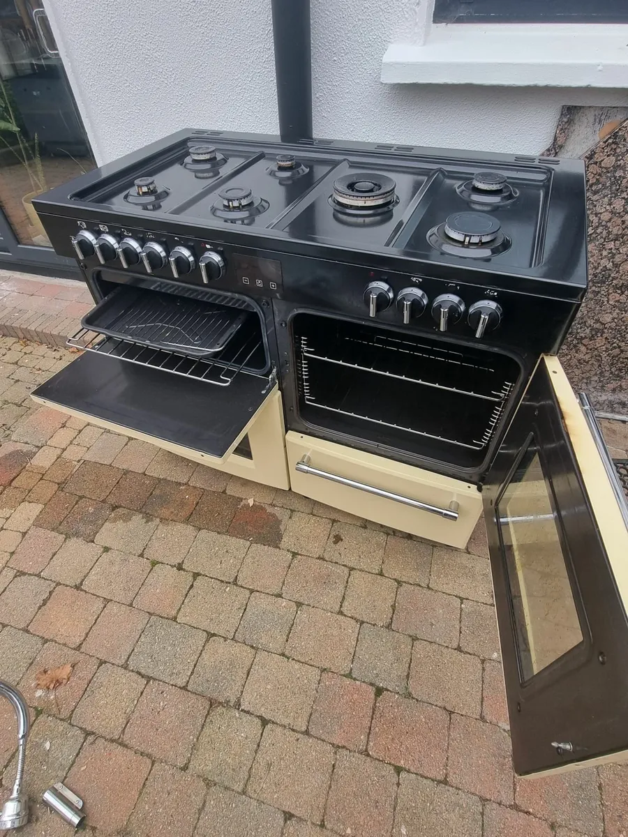 Kitchen Range dual fuel - Image 3