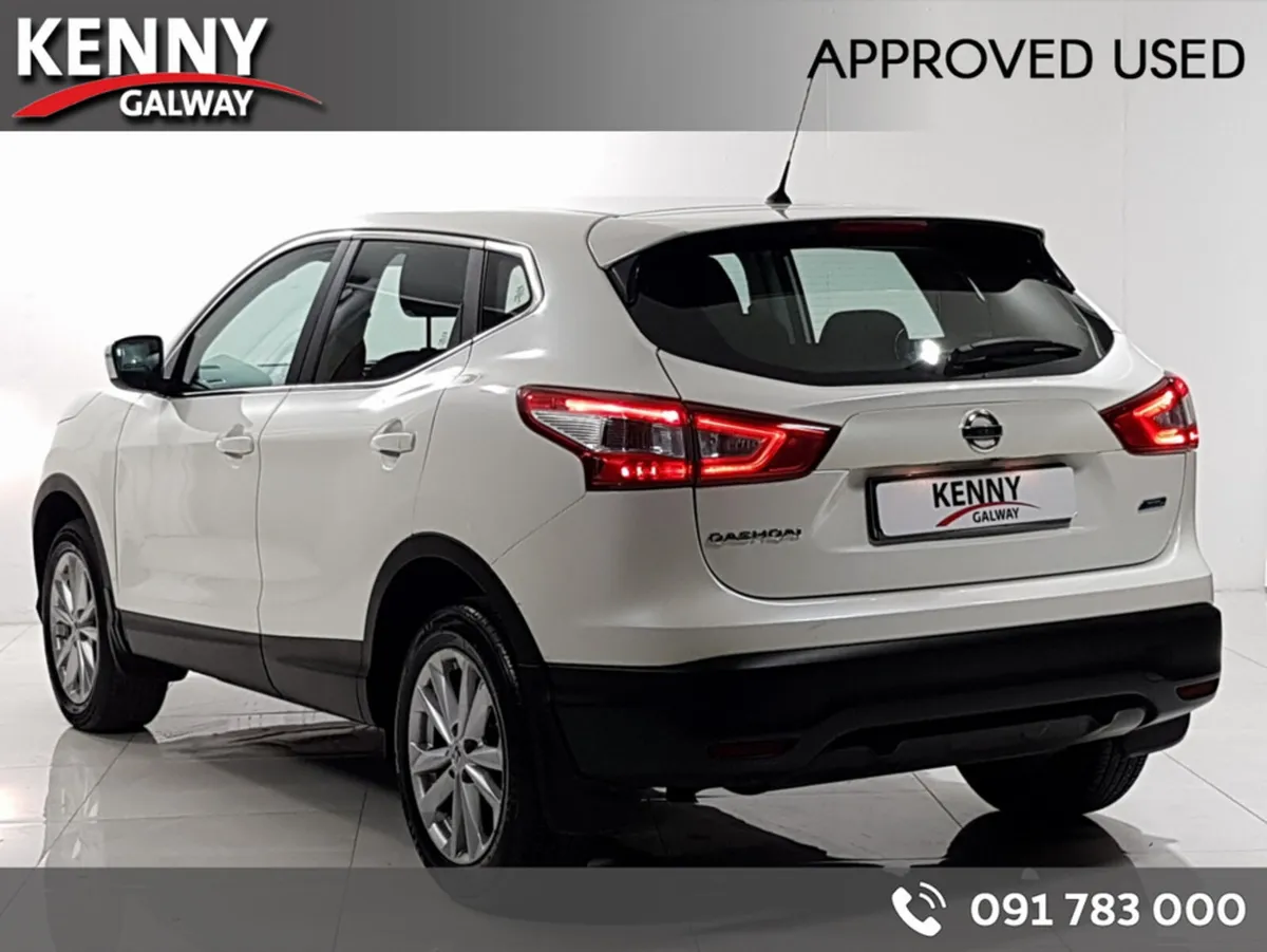 Nissan Qashqai *Deposit Taken* 1.5 DSL SV CONNECT - Image 3