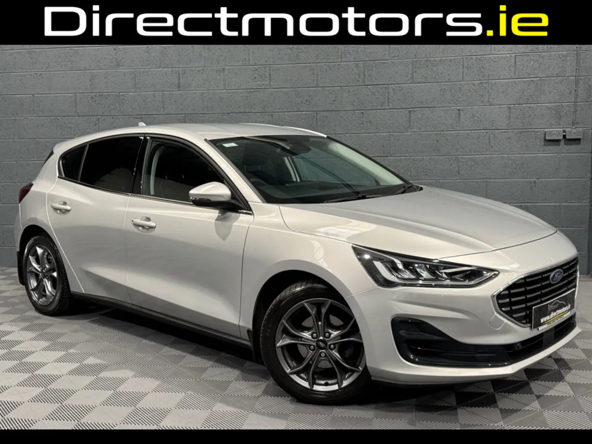 Ford Focus TITANIUM 5DR 1.0T 125 M 4 4DR - Image 1