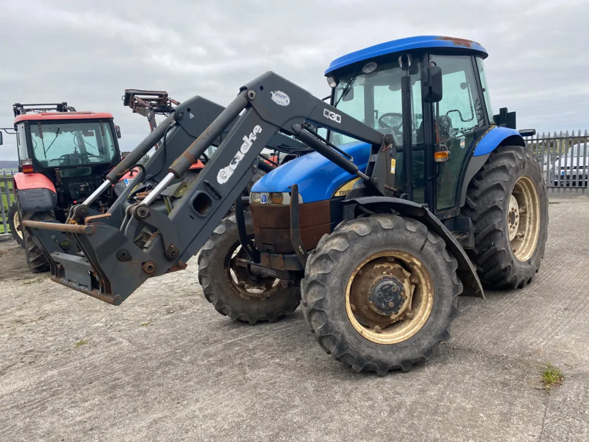Ford new Holland  td95d - Image 2