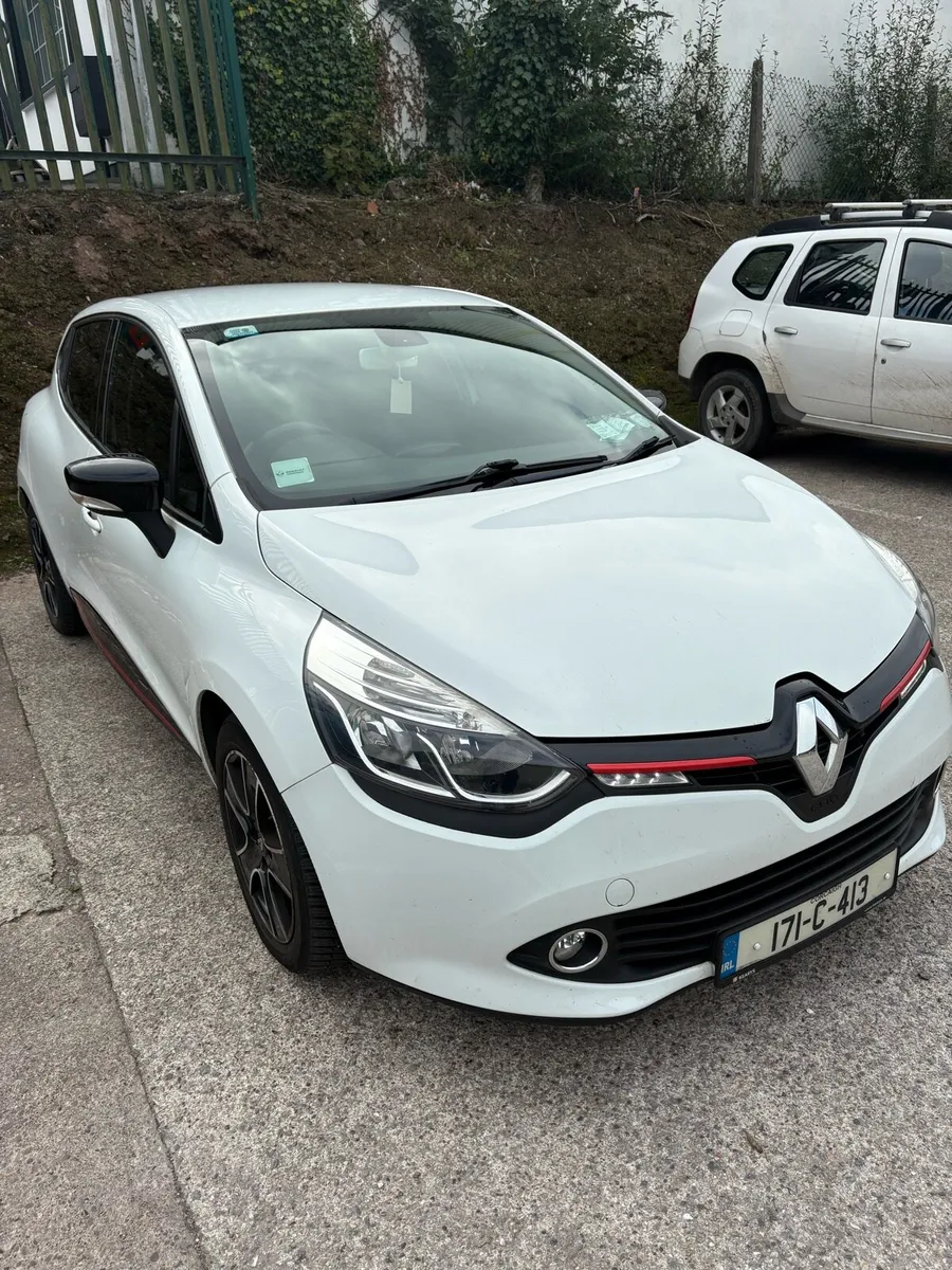 171 Renault Clio - Image 1