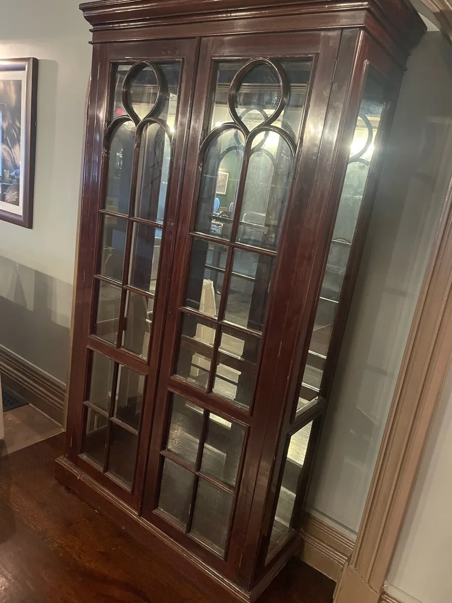 Vitrine - Image 3