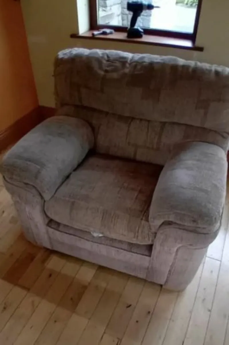 3- 1-1 couch - Image 2