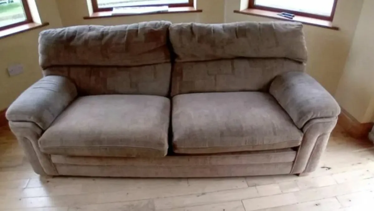 3- 1-1 couch - Image 1