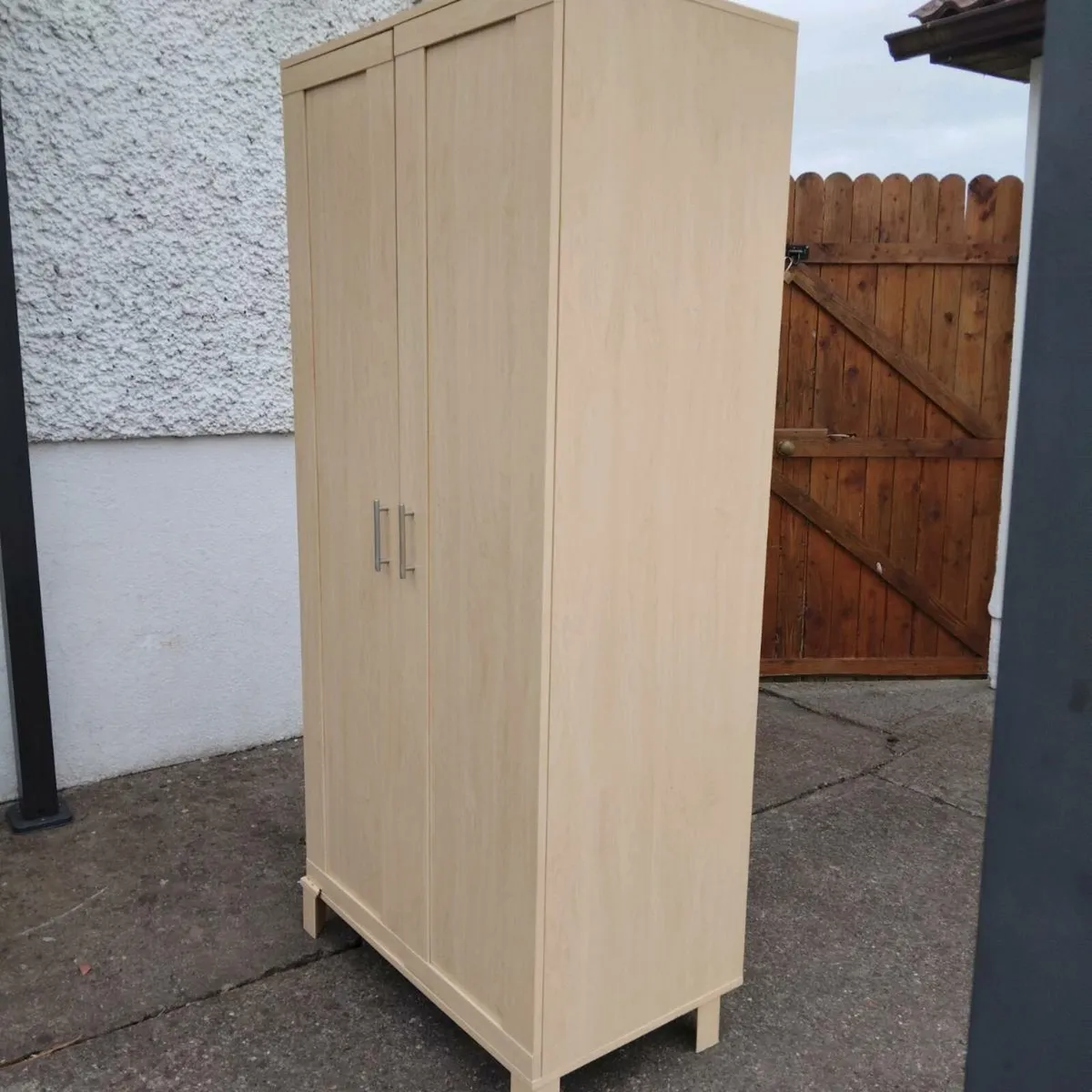Modern Wardrobe - Image 4