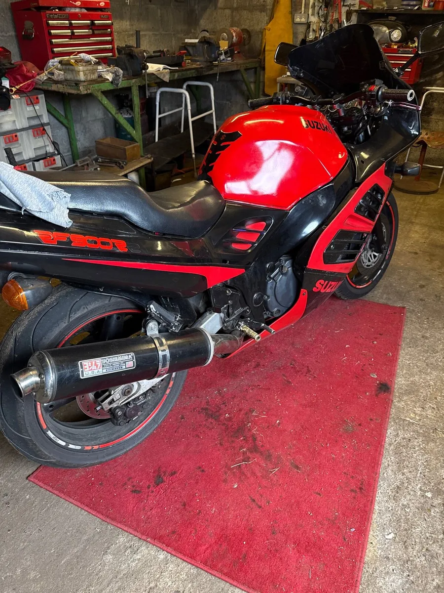 Suzuki rf 900 r - Image 1