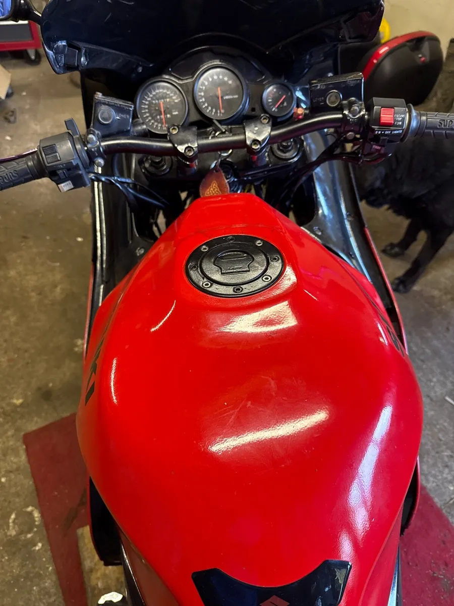Suzuki rf 900 r - Image 3