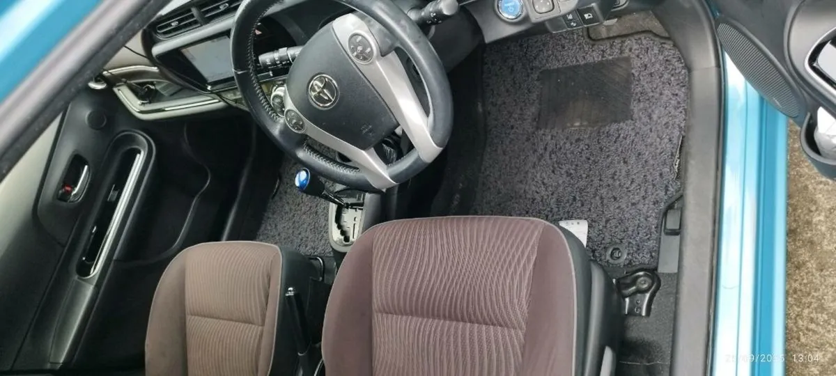 Car - Image 3