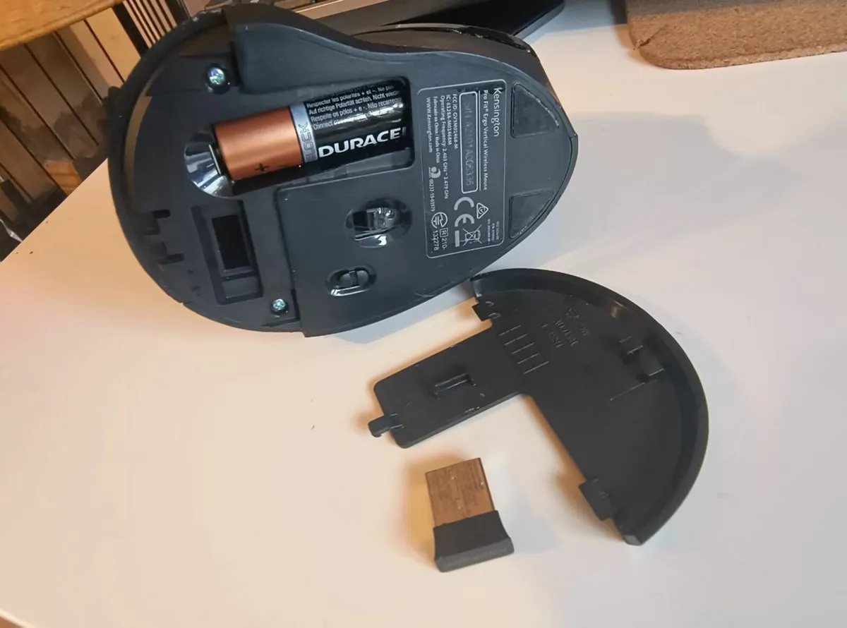 Mouse Kensington Pro Fit Ergo vertical wireles - Image 3