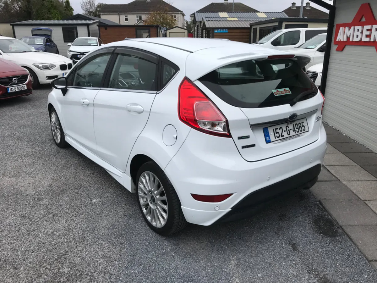 2015 Ford Fiesta ZETEC S Automatic - Image 3