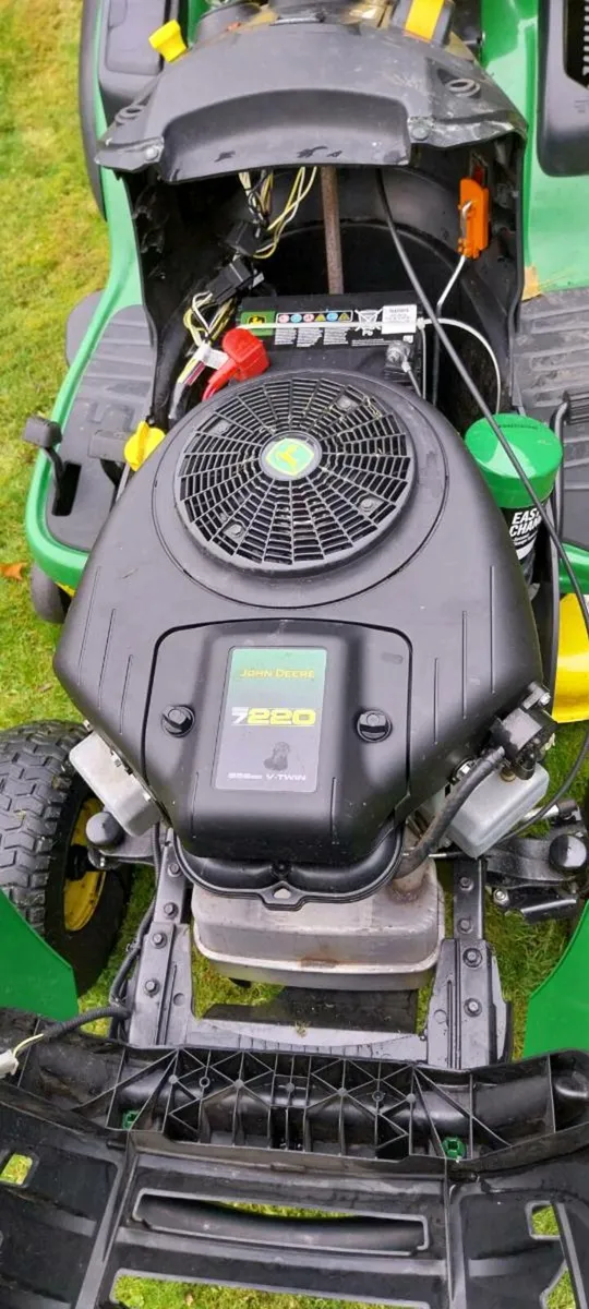 John Deere lawnmower - Image 3