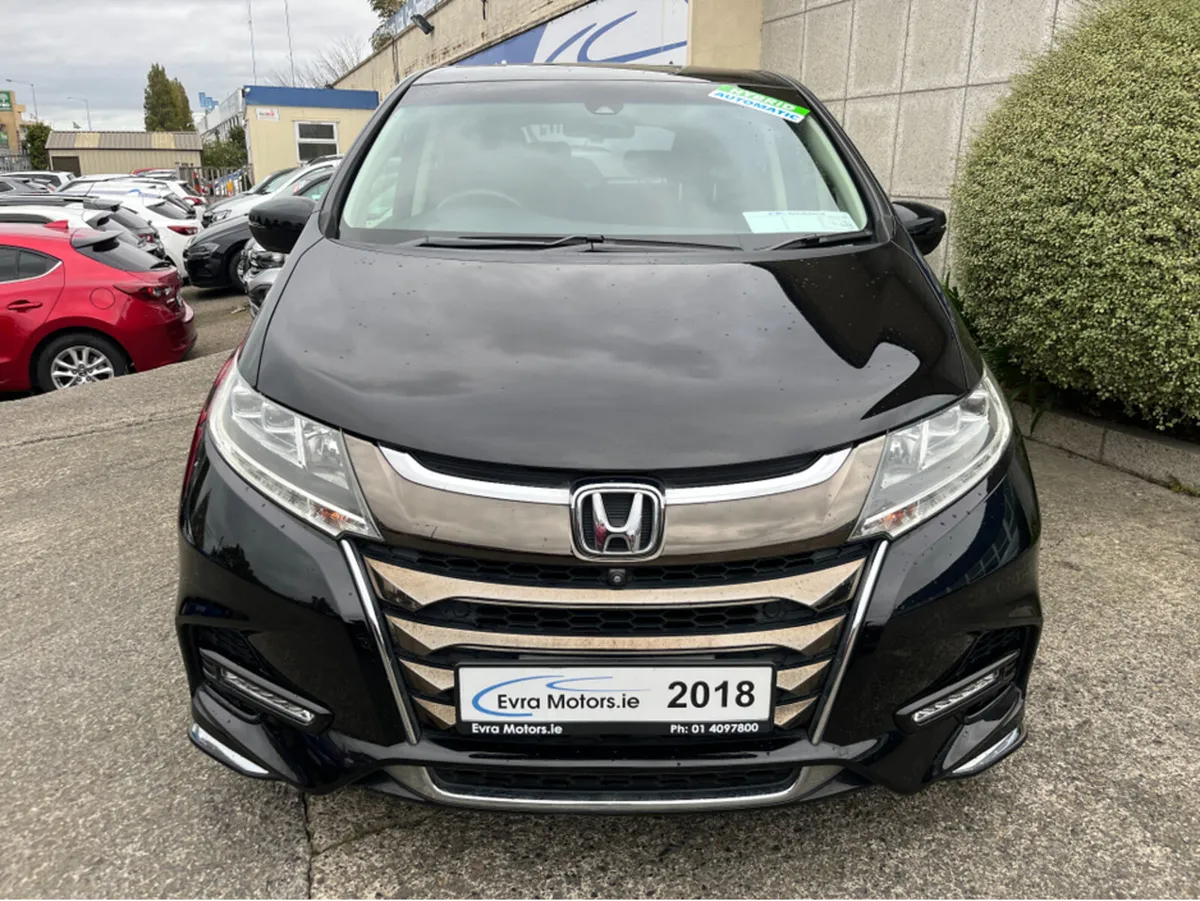 Honda Odyssey ABSOLUTE EX 7 SEATER AUTOMATIC HYBRI - Image 2
