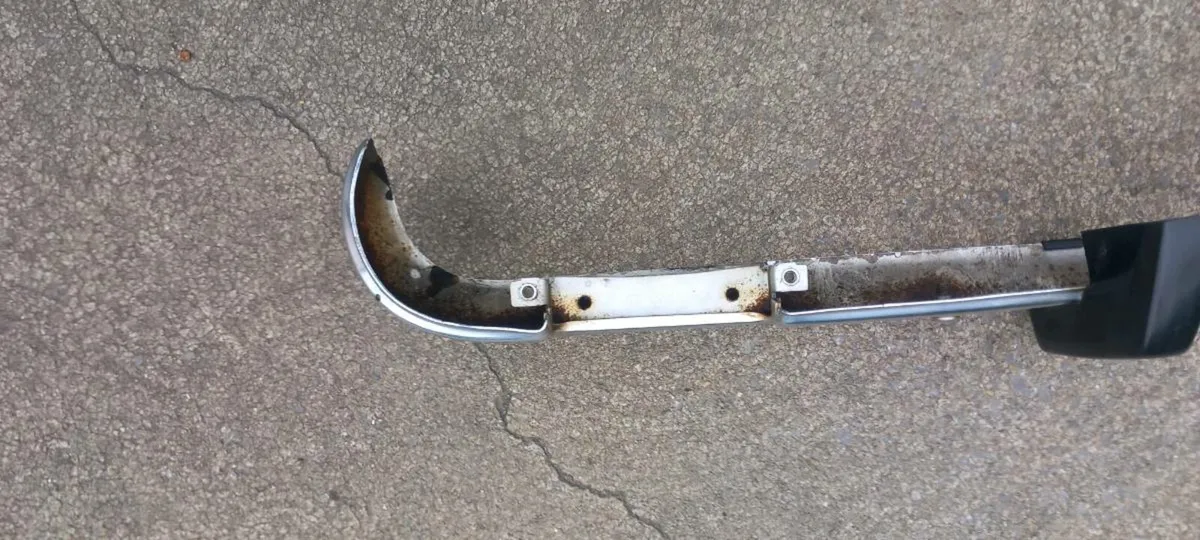 Ford escort mk2 front bumper - Image 2