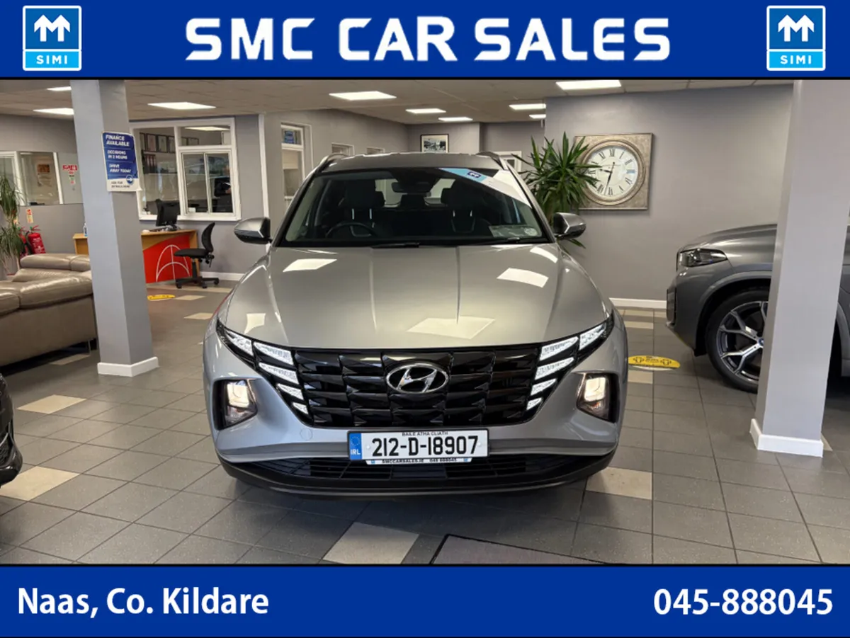 Hyundai Tucson EXECUTIVE HEV AUTOMATIC 5DR AUTO - Image 3