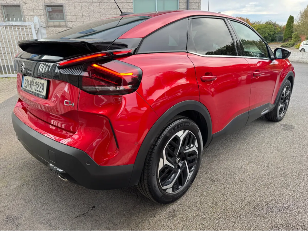 Citroen C4 FLAIR PACK BLUEHDI AUTO***Deposit Taken - Image 2