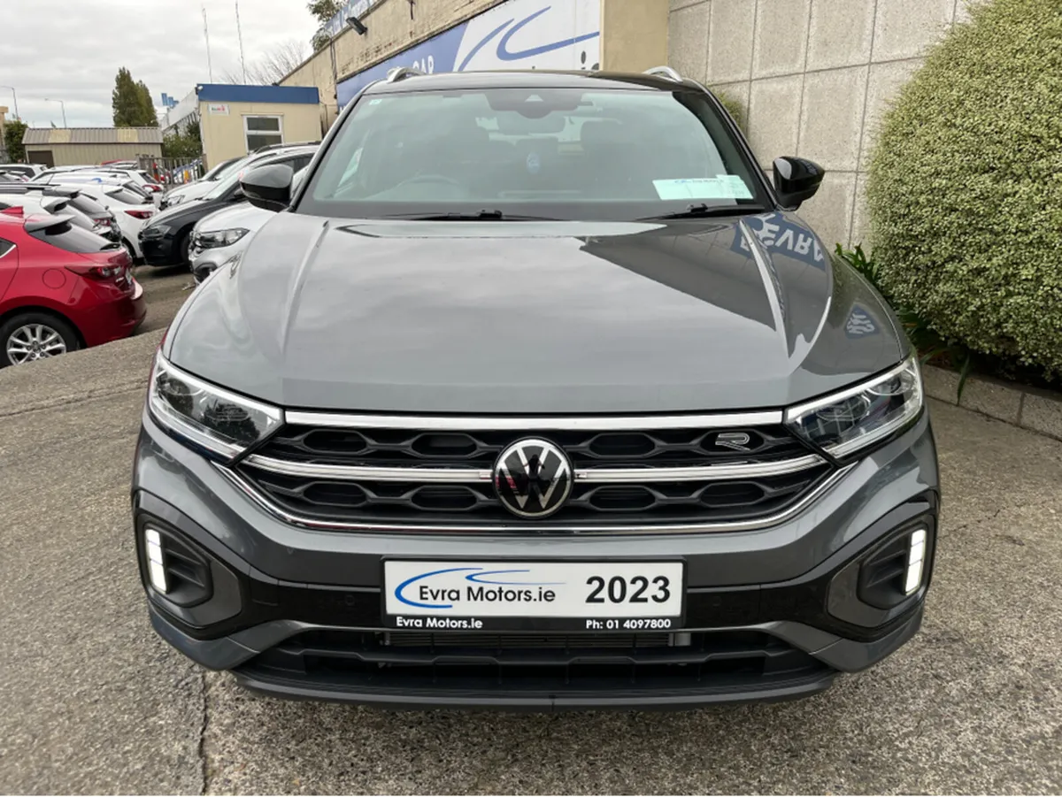 Volkswagen T-Roc R-LINE AUTOMATIC 2.0 DIESEL //LOW - Image 2